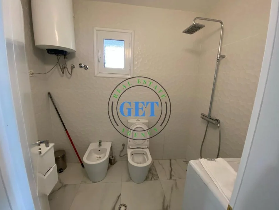 Durres, shitet apartament 2+1 Kati 8, 171 m² 250.000 € (Shkembi i Kavajes)