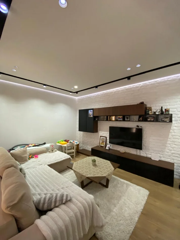 Tirane, shitet apartament 2+1/Verandë Kati 7, 96 m² 190.000 € (Astir)