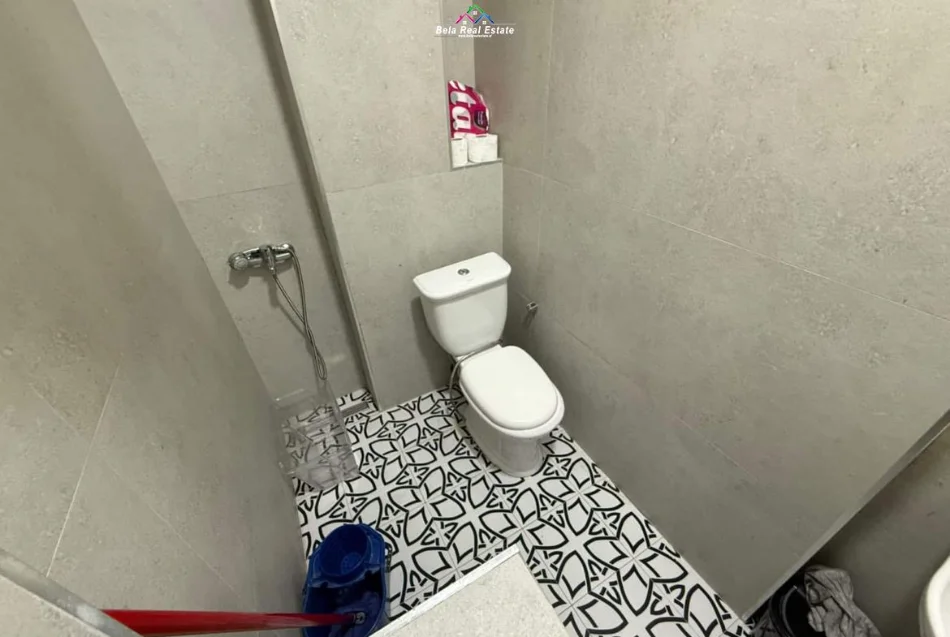 Tirane, jepet me qera apartament 1+1 Kati 0, 60 m² 530 € (Rruga e Barrikadave)