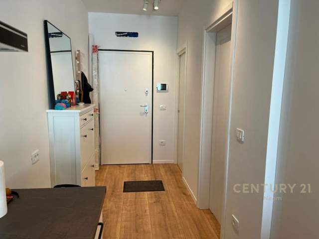 Tirane, jepet me qera apartament 2+1+BLK Kati 1, 122 m² 1.250 Euro (Liqeni i Thatë)