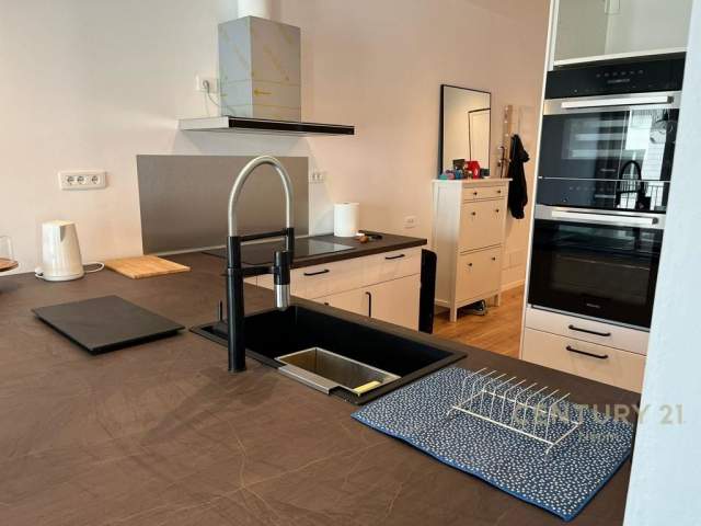 Tirane, jepet me qera apartament 2+1+BLK Kati 1, 122 m² 1.250 Euro (Liqeni i Thatë)