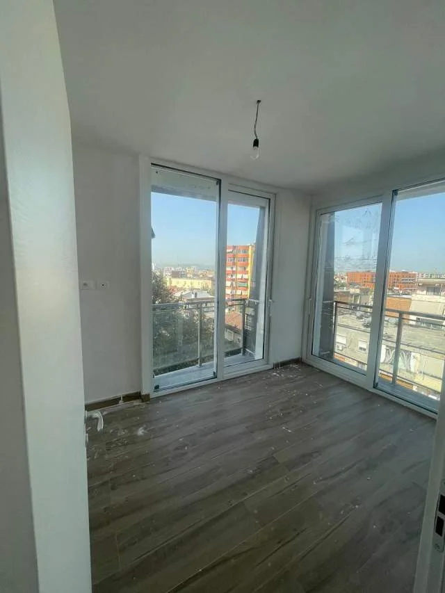 ofert apartament 1+1+BLK Kati 5, 70 m² 600 Euro (Dibres)