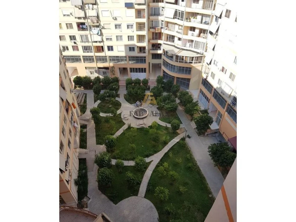 Tirane, shitet apartament 2+1 Kati 5, 102 m² 128.000 € (Astir, Fratari)