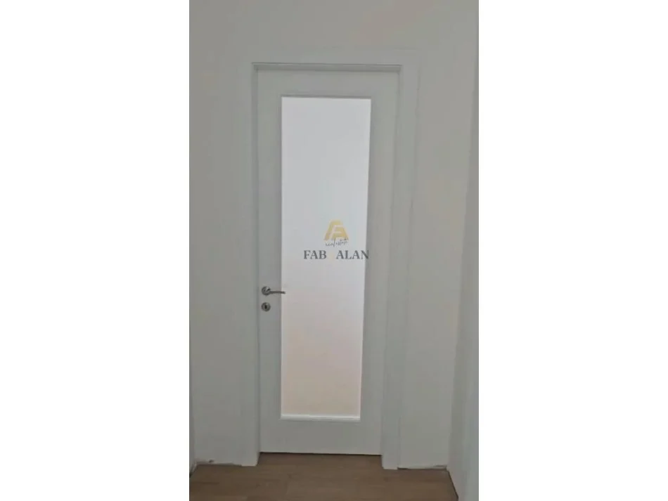 Durres, shitet apartament 3+1 Kati 3, 165 m² 400.000 € (Vollga)