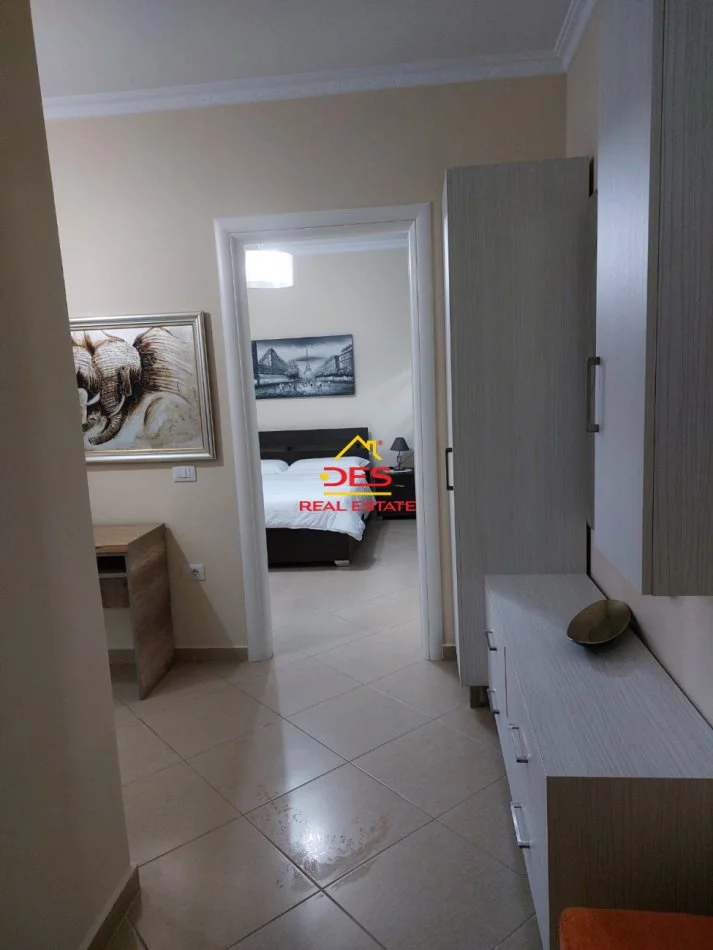 Vlore, shitet apartament 1+1+Ballkon Kati 3, 76 m² (Rruga Murat Tërbaçi)