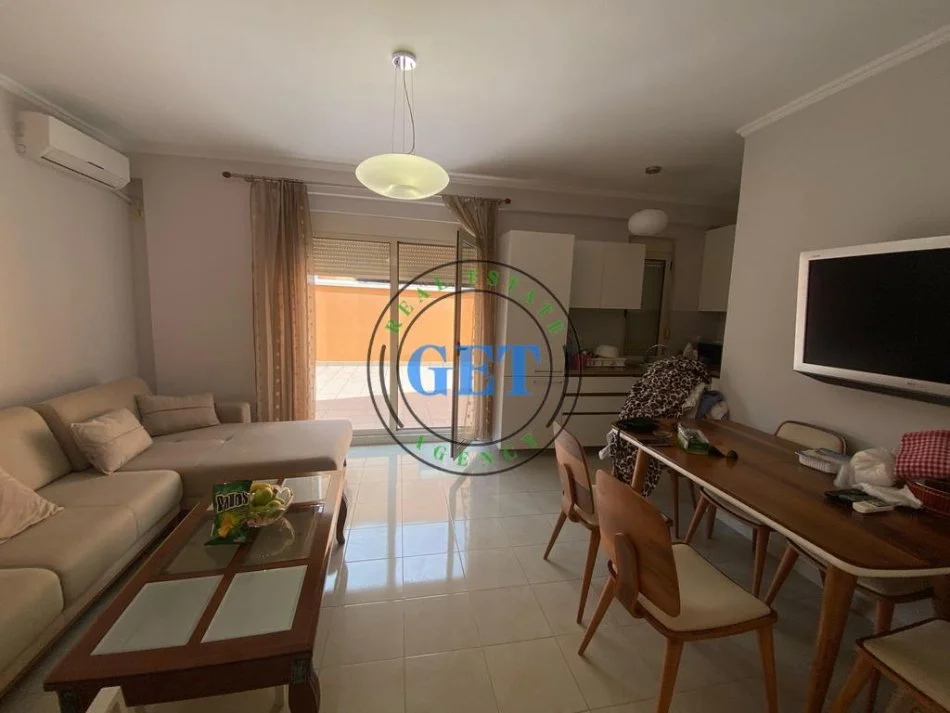 Durres, shitet apartament 2+1 Kati 10, 91 m² (Rotondo, Plazh, Durres)