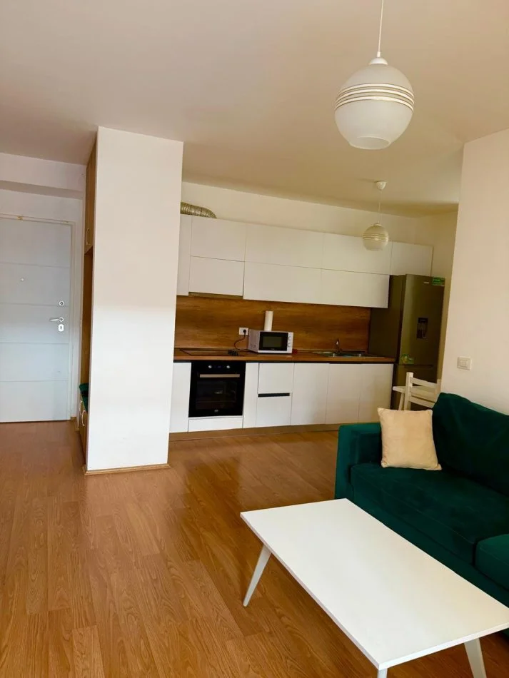 Tirane, jepet me qera apartament 2+1+Ballkon Kati 4, 96 m² 750 € (Don BOSKO)