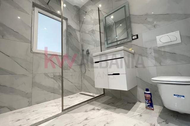 Tirane, shitet apartament 2+1+BLK 106 m² 100.000 Euro (Fresku,Rruga e Thesarit)