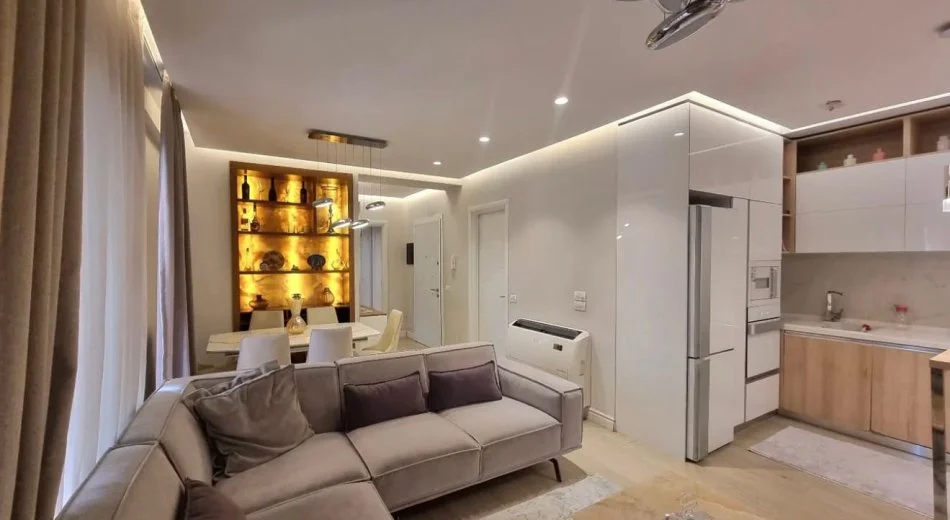 Tirane, jepet me qera apartament 2+1 Kati 6, 114 m² 900 € 