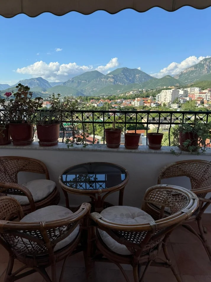 Tirane, shes apartament 2+1 Kati 7, 106 m² 168.000 € (KINOSTUDIO)