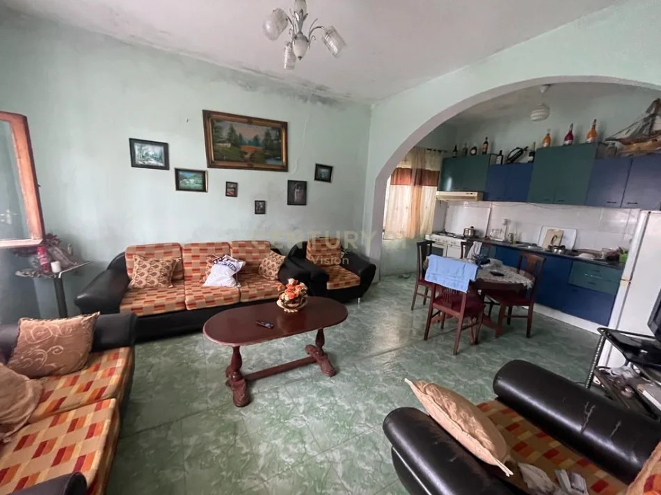 Shkoder, shitet shtepi 2+1 Kati 0, 387 m² 149.000 € (rus)