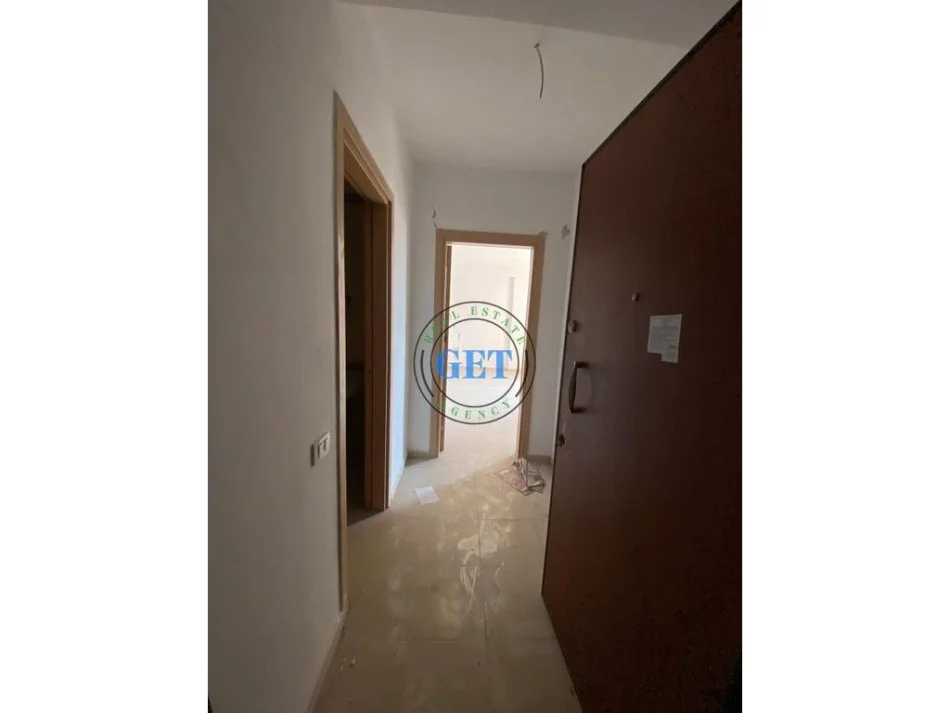 Durres, shitet garsonier 1+1 Kati 6, 55 m² 