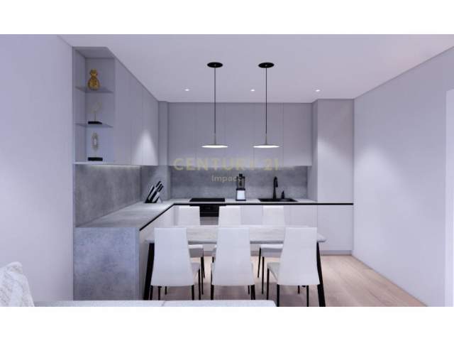 Tirane, jepet me qera apartament 2+1 Kati 4, 100 m² 600 Euro