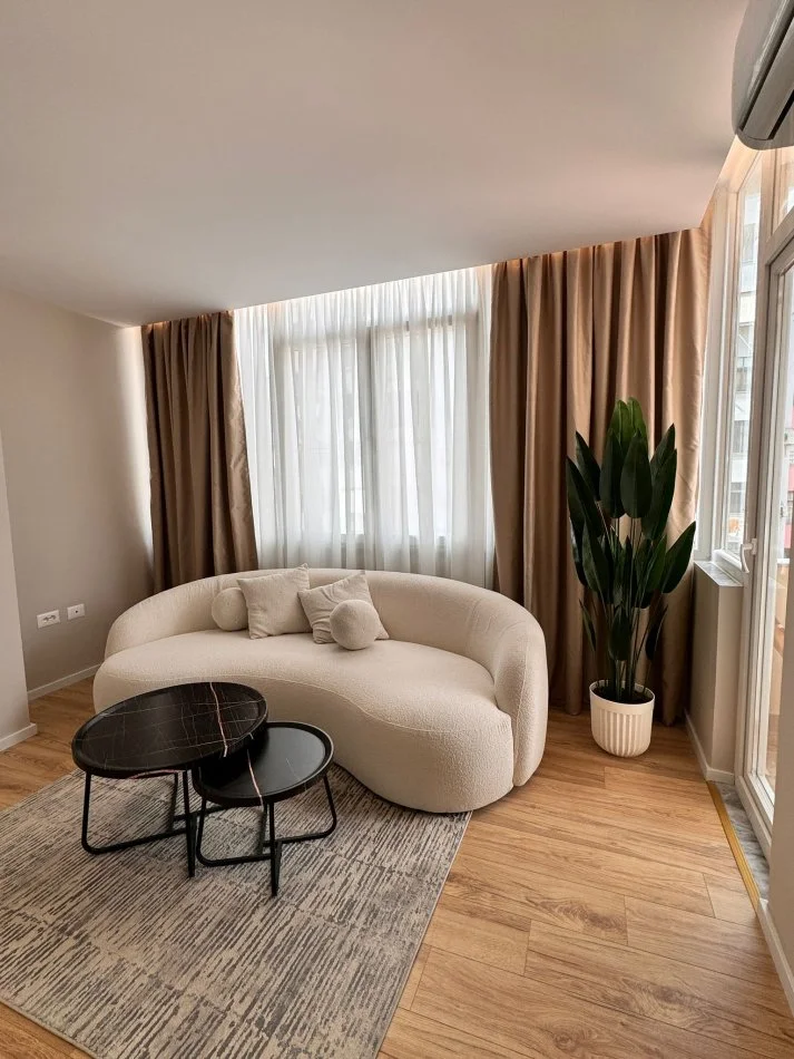 Tirane, shes apartament 1+1+Aneks+Ballkon , 65 m² 146.550 € (rr Kavajes)