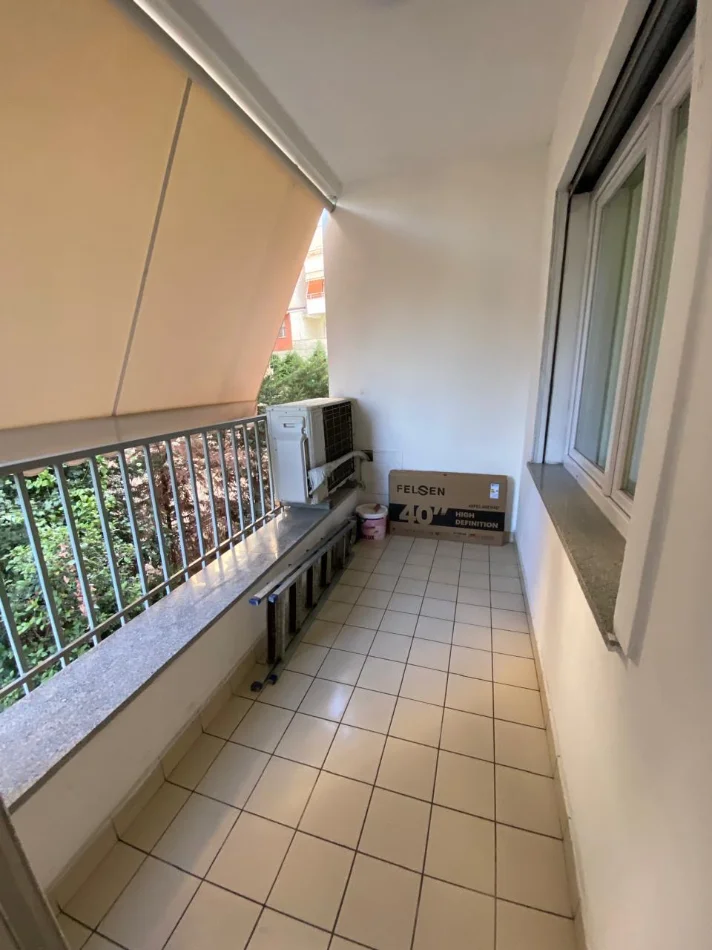 Tirane, jepet me qera apartament 1+1 Kati 1, 65 m² 550 € 