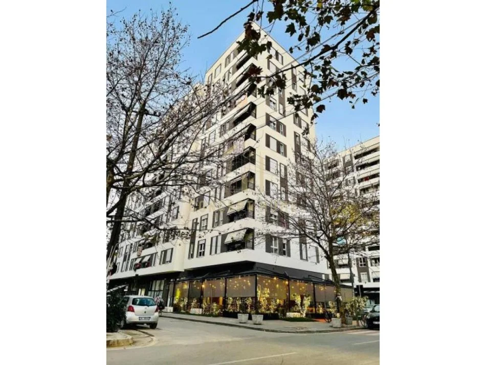 Tirane, shitet apartament 2+1 Kati 2, 105 m² 164.699 € 