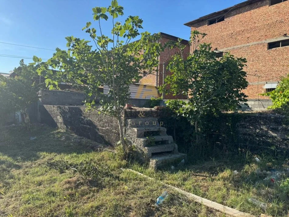 Durres, shitet truall , 778 m² 145.000 € (Shkozet Durres)