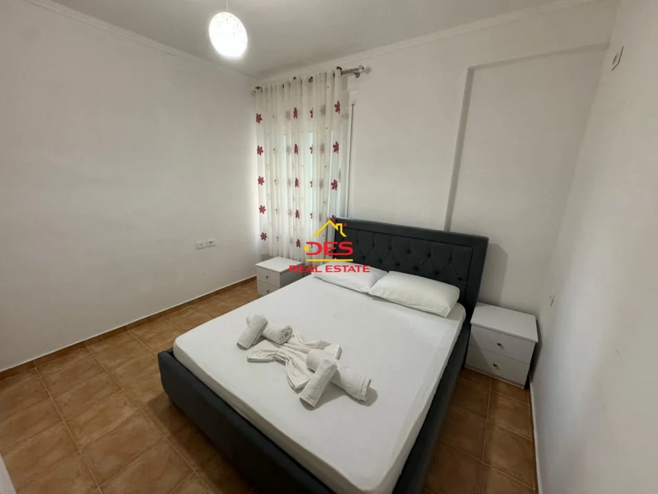 Vlore, shitet apartament 1+1+Ballkon Kati 4, 62 m² (Rruga Murat Tërbaçi)