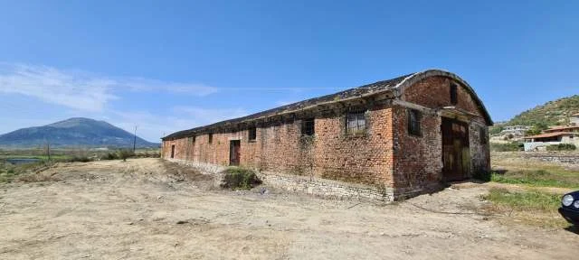 Sarande, shes toke 4.000 m² 335.000 Euro (Autostrada Kardhiq-Sarande)