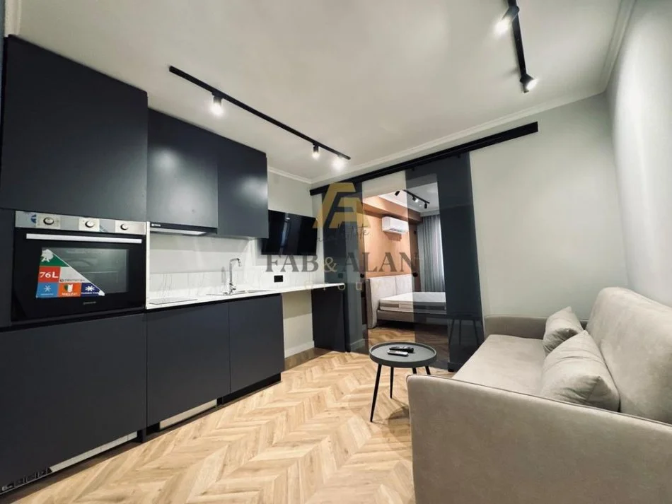 Tirane, shitet apartament 1+1+studio Kati 5, 107 m² 268.000 € (Mine Peza)