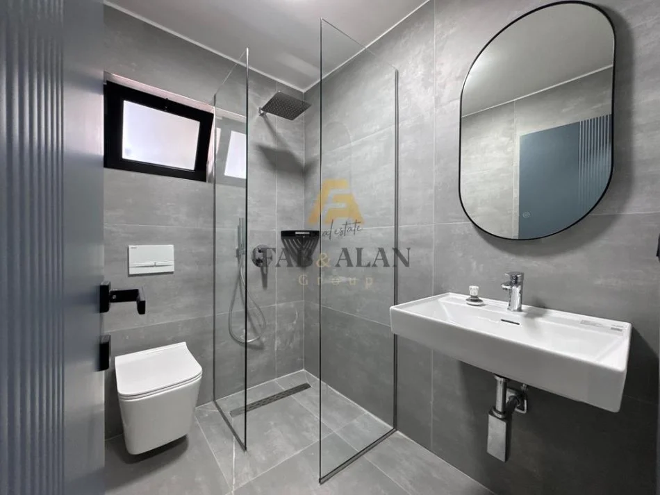 Tirane, shitet apartament 1+1+studio Kati 5, 107 m² 268.000 € (Mine Peza)