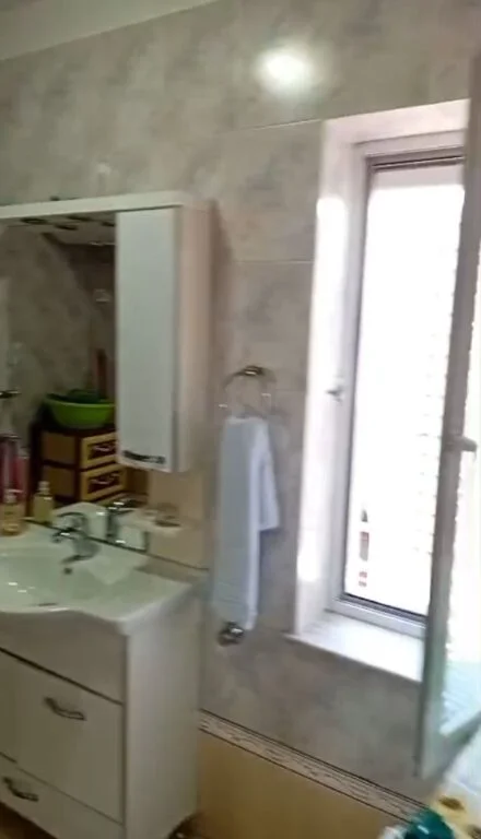 Vlore, jepet me qera apartament 2+1 Kati 3, 363 € 