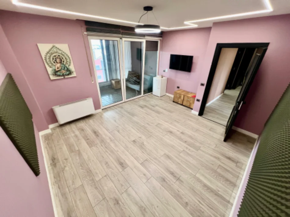 Tirane, shitet apartament+verande | Penthouse 3+1 Kati 7, 202 m² 580.000 € (5 Minuta nga Qendra E Tiranes)