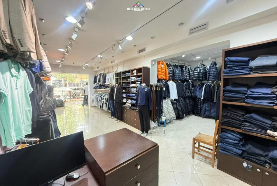 Tirane, jepet me qera dyqan Kati 0, 74 m² 1.600 € (Rruga e Kavajes)