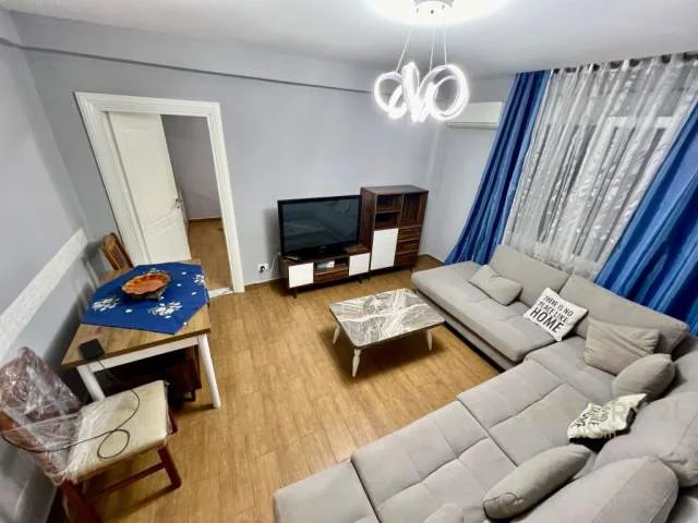 Tirane, jepet me qera apartament 2+1 Kati 3, 72 m² 600 Euro (Rruga e Kavajes, prane spitalit Gjerman)