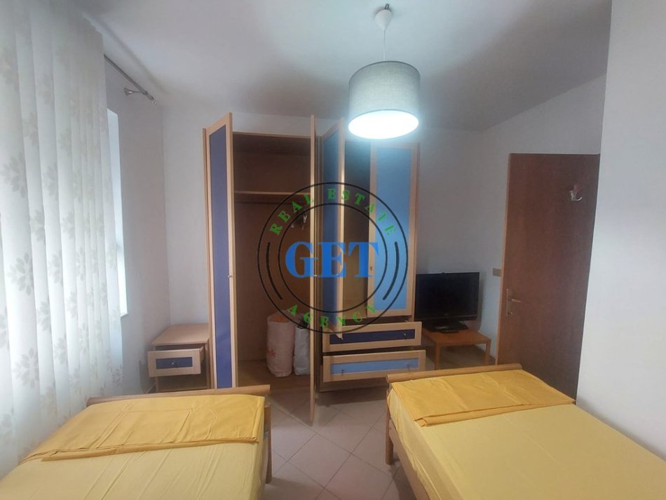 Durres, jepet me qera apartament 2+1 Kati 1, 80 m² 500 €