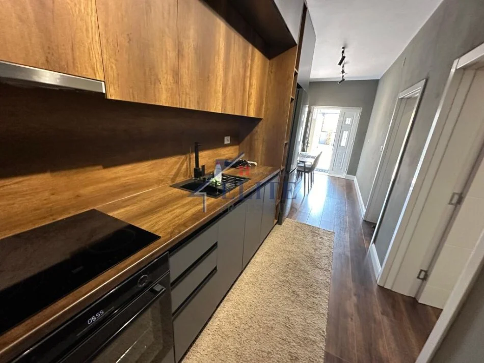 Tirane, jepet me qera shtepi 1+1+Aneks Kati 0, 70 m² 550 € (Don Bosko)