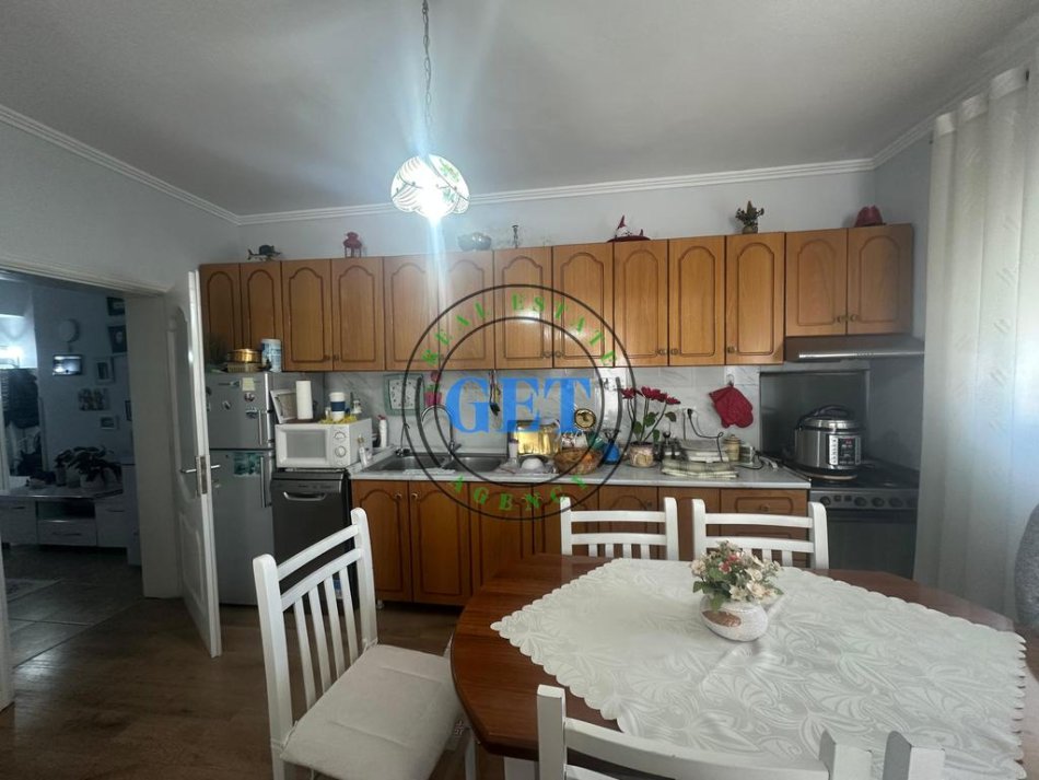 Durres, shitet apartament 2+1 Kati 5, 95 m² 85.000 € 