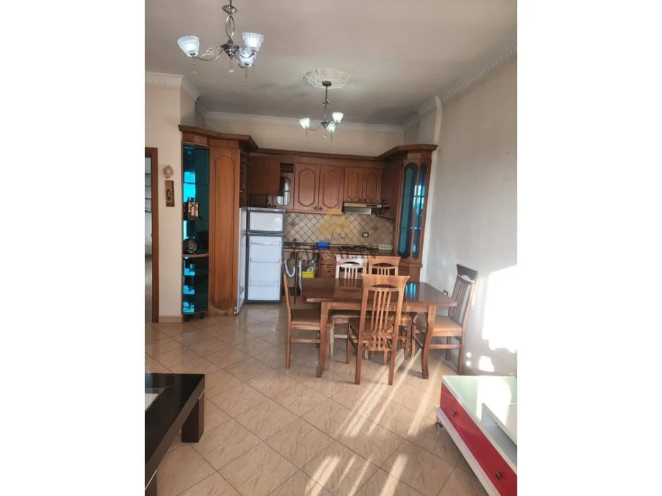 Tirane, shitet apartament 1+1 Kati 3, 78 m² 124.320 € (Don Bosko)