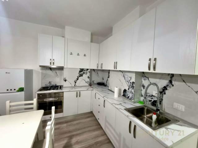 Tirane, shitet apartament 2+1+A+BLK Kati 4, 78 m² 102.000 Euro (ish fusha aviacionit)