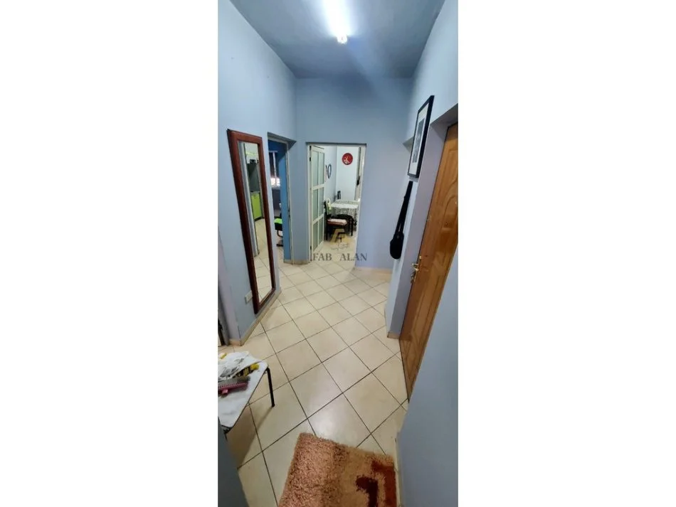 Tirane, jepet me qera apartament 2+1 Kati 2, 530 € (Rruga Bardhyl)