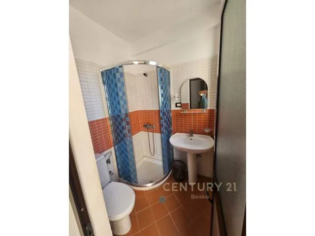 Durres, shitet hotel Kati 4, 500 m² 1.000.000 Euro (Golem)