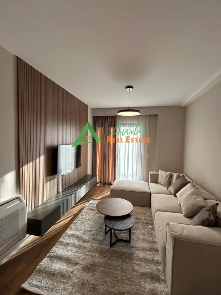 Tirane, jepet me qera apartament 1+1 Kati 20, 77 m² 1.000 € (Rruga e Kavajes)