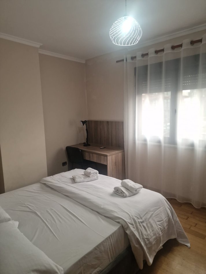 Tirane, shitet nga Pronari, pa-komision apartament 2+1 , 100 m² 300.000 € 