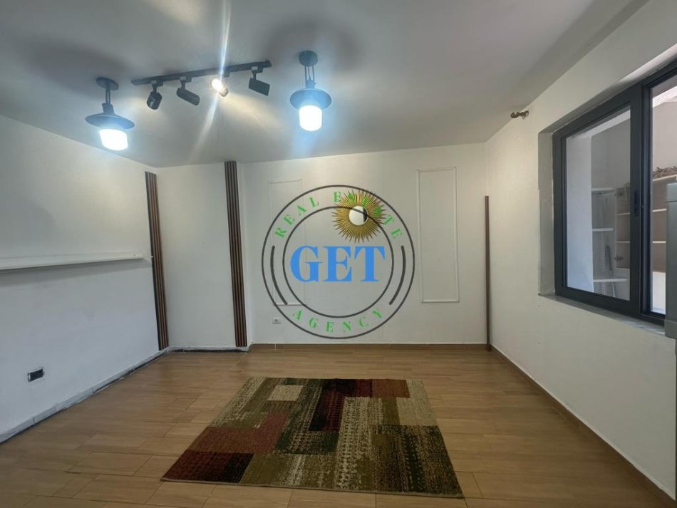 Durres, shitet apartament 1+1+Ballkon Kati 2, 59 m² 78.000 € (Zjarrfiksja)