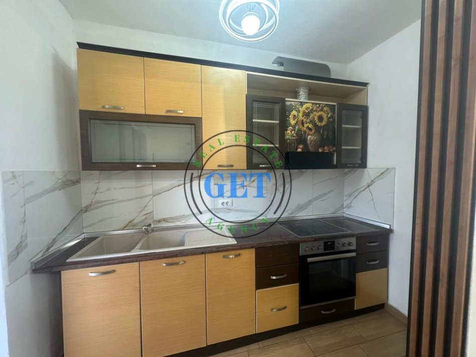Durres, shitet apartament 1+1+Ballkon Kati 2, 59 m² 78.000 € (Zjarrfiksja)