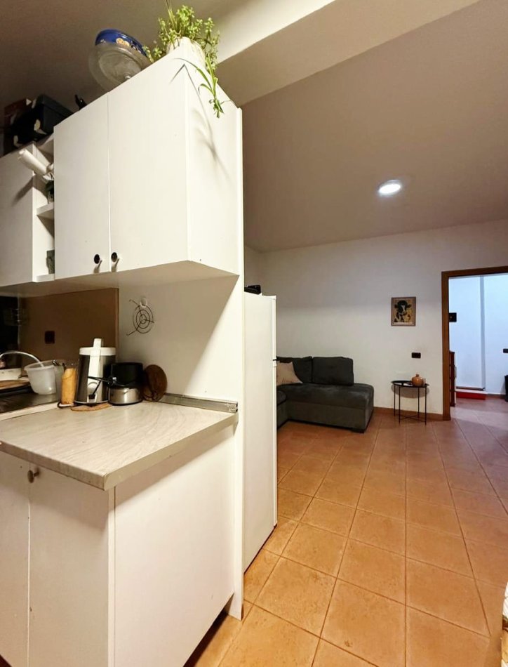 Tirane, shitet apartament 2+1 , 78 m² 152.000 € (Hotel Mondial)