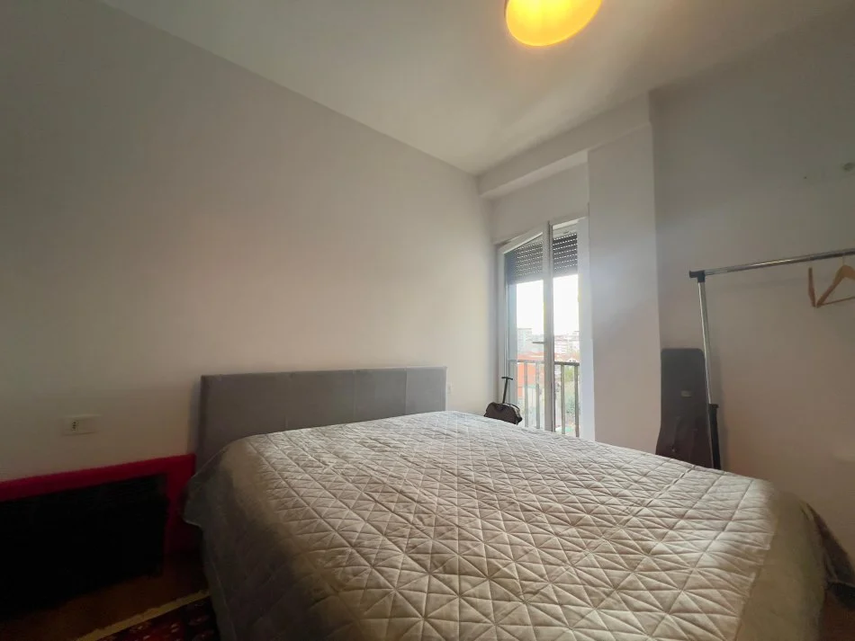 Tirane, jepet me qera apartament 2+1+Ballkon Kati 3, 76 m² 750 € (Jordan Misja)