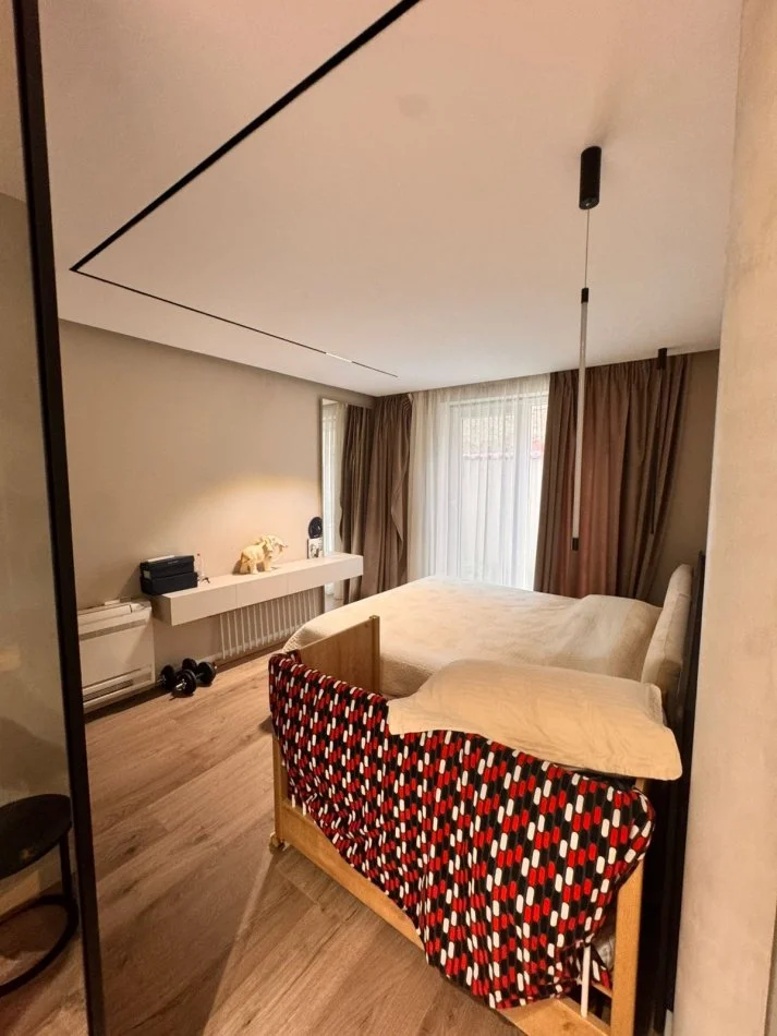 Tirane, shitet apartament 3+1 , 163 m² 355.000 € (Kopshti Botanik)