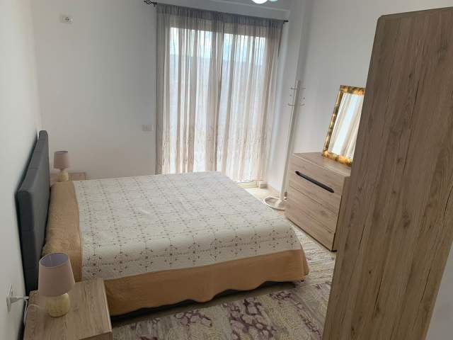Tirane, jepet me qera apartament 2+1+A+BLK Kati 4, 95 m² 350 Euro