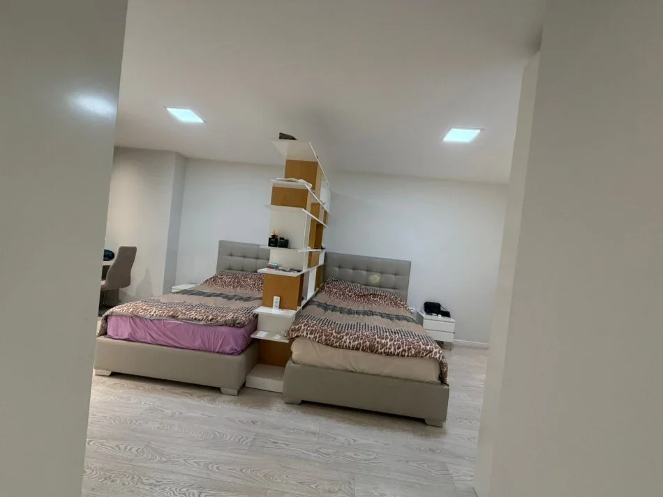 Tirane, shitet apartament 3+1+Ballkon Kati 7, 155 m² 600.000 € (Stadiumi Air Albania)