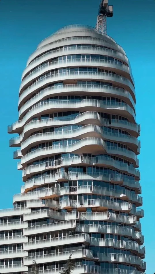 Tirane, shitet apartament 1+1 , 79 m² 378.000 € (Qendër)