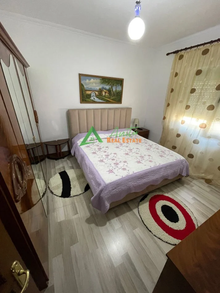 Tirane, shitet apartament 2+1+Ballkon Kati 5, 85 m² 143.000 € (Afer Don Boskos)