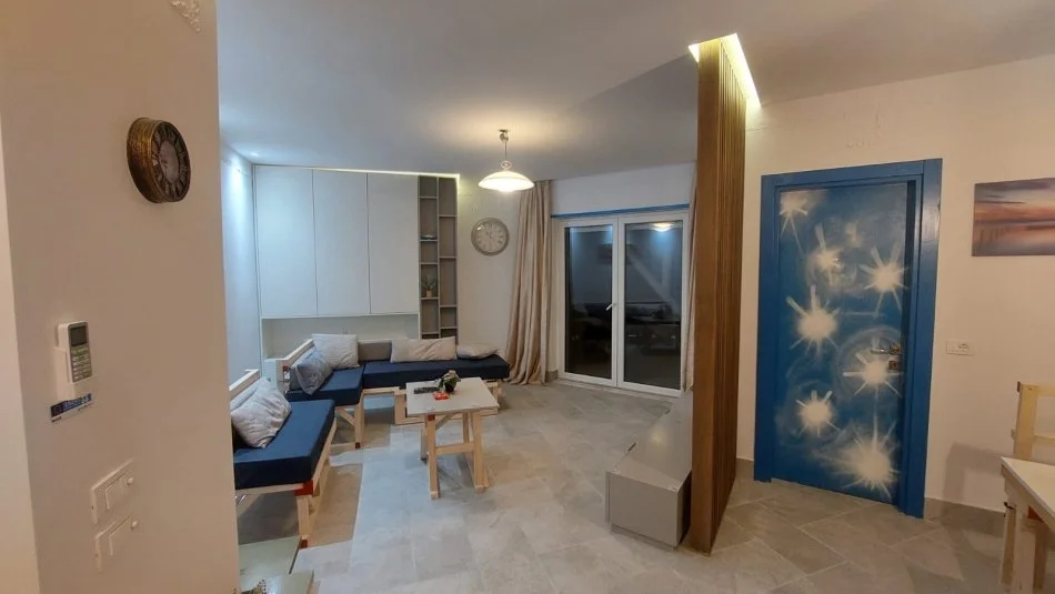 Tirane, jepet me qera apartament 1+1 Kati 2, 75 m² 720 € 