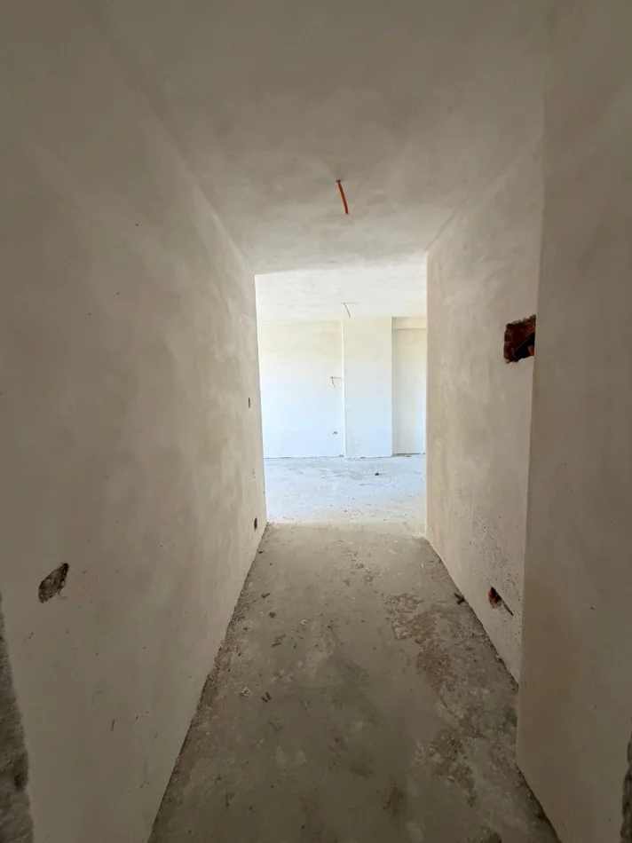 Durres, shitet apartament 1+1+Ballkon Kati 2, 58 m² 76.500 € (Golem)