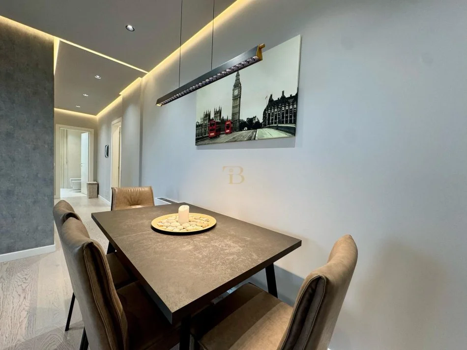 Tirane, jepet me qera apartament 2+1 Kati 1, 102 m² 950 € 